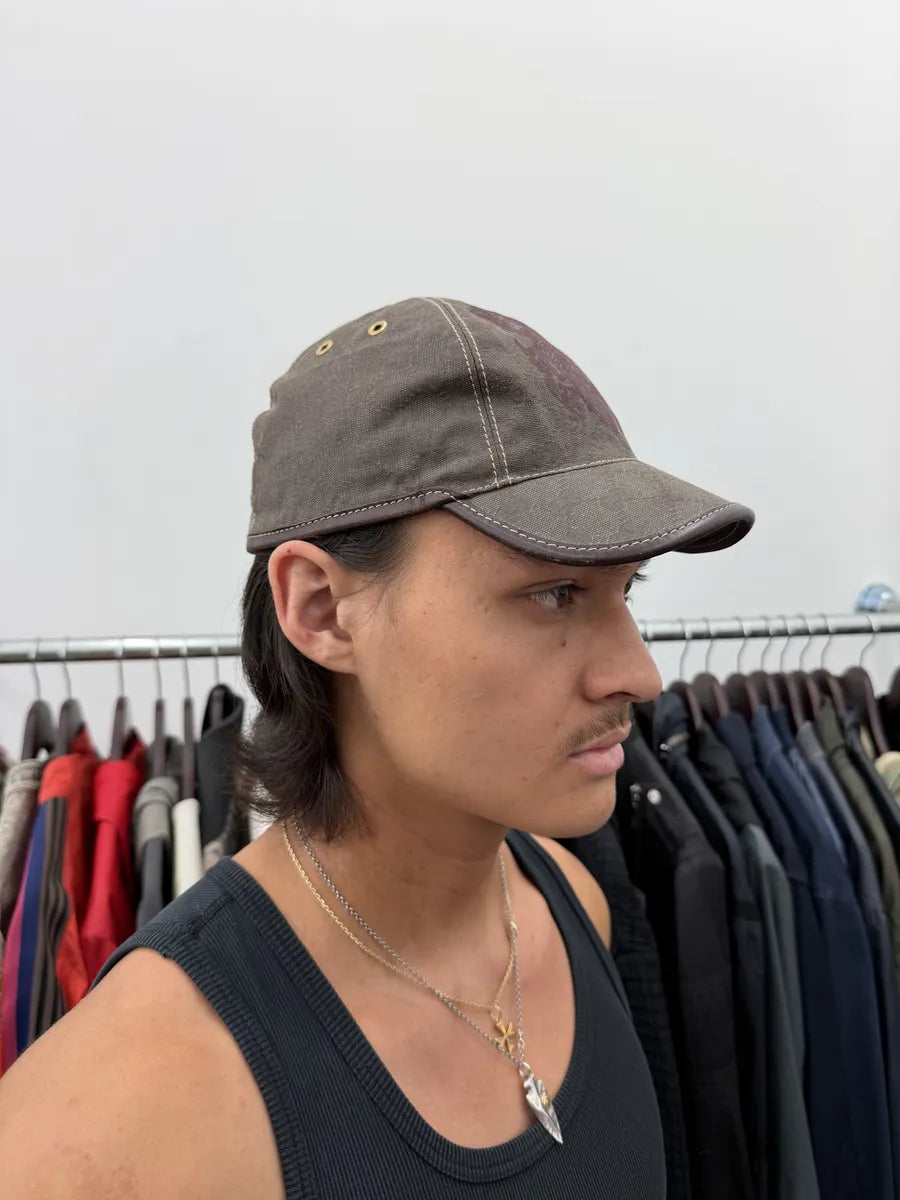 2000s Gucci Grey Canvas Monogram Blason Cap fpsbrsC 3