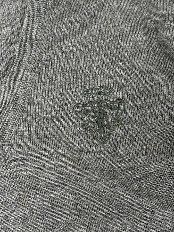 SS2009 Gucci Grey Embroidered Knight Logo V-Neck Sweater tckDrut 6