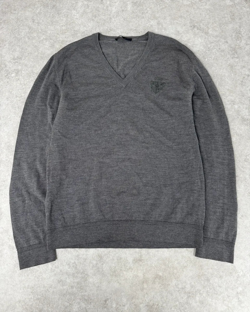 SS2009 Gucci Grey Embroidered Knight Logo V-Neck Sweater tckDrut 0