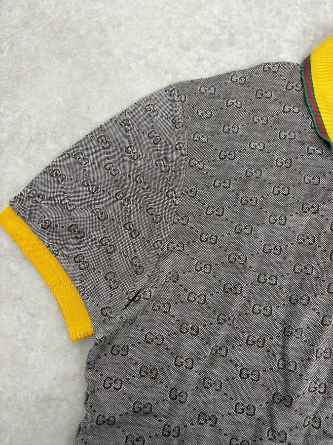 2000s Gucci Grey Monogram Contrast Yellow Collar Polo BYDLhRu 6