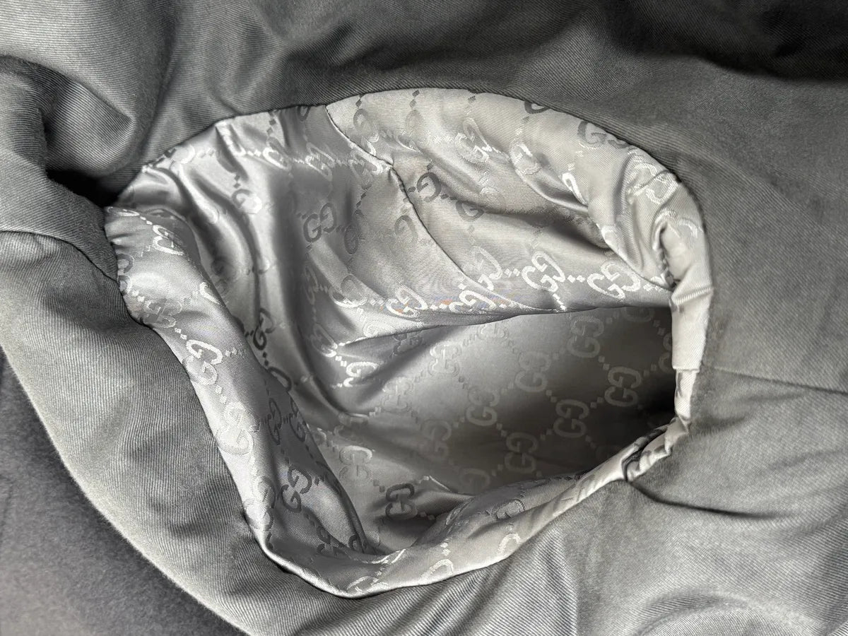 2000s Gucci Grey Wool Asymmetrical Jacket NSrjODX 13