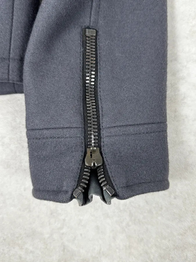 2000s Gucci Grey Wool Asymmetrical Jacket NSrjODX 10