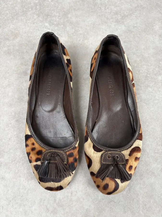 2000s Gucci Leopard Print Pony Hair Slip On Ballet Flats gNxUgFZ 1