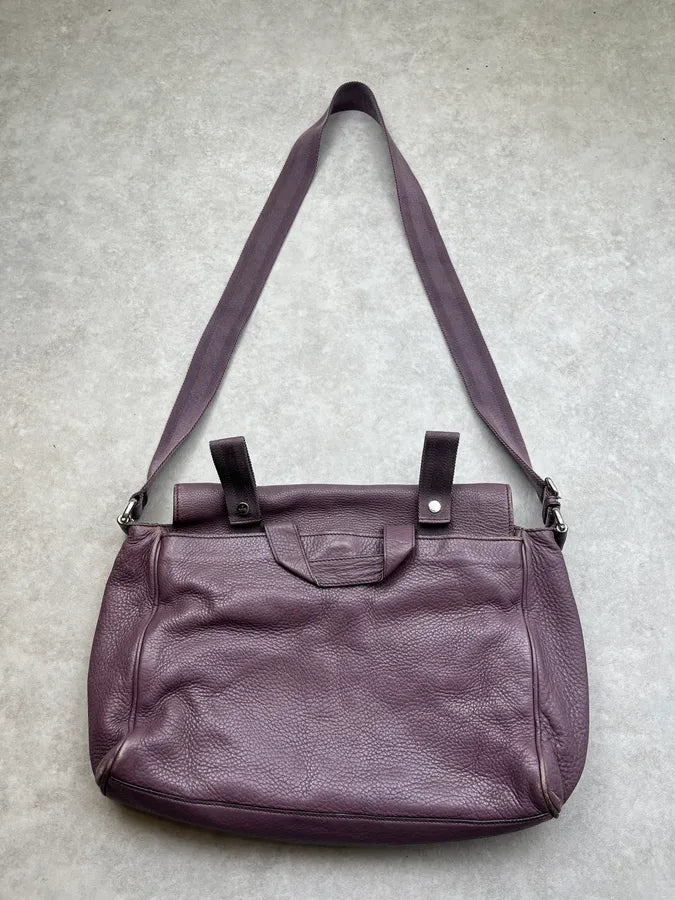 2000s Gucci Mauve Leather Messenger  Bag by Frida Giannini gjMYeim 3