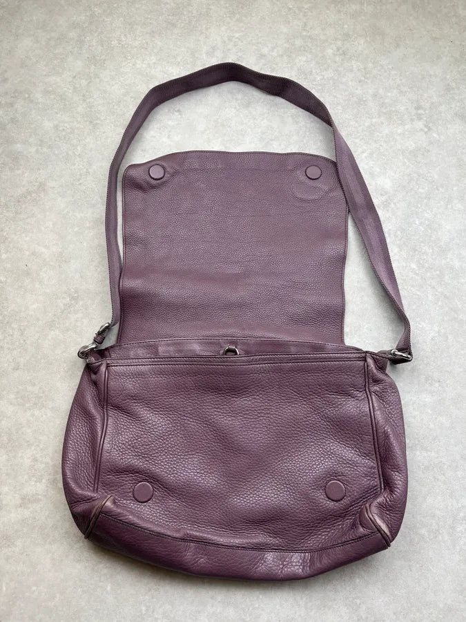 2000s Gucci Mauve Leather Messenger  Bag by Frida Giannini gjMYeim 4