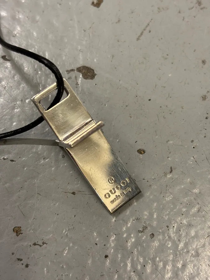 2000s Gucci Cross Pendant Necklace by Tom Ford TGyyUBg 6