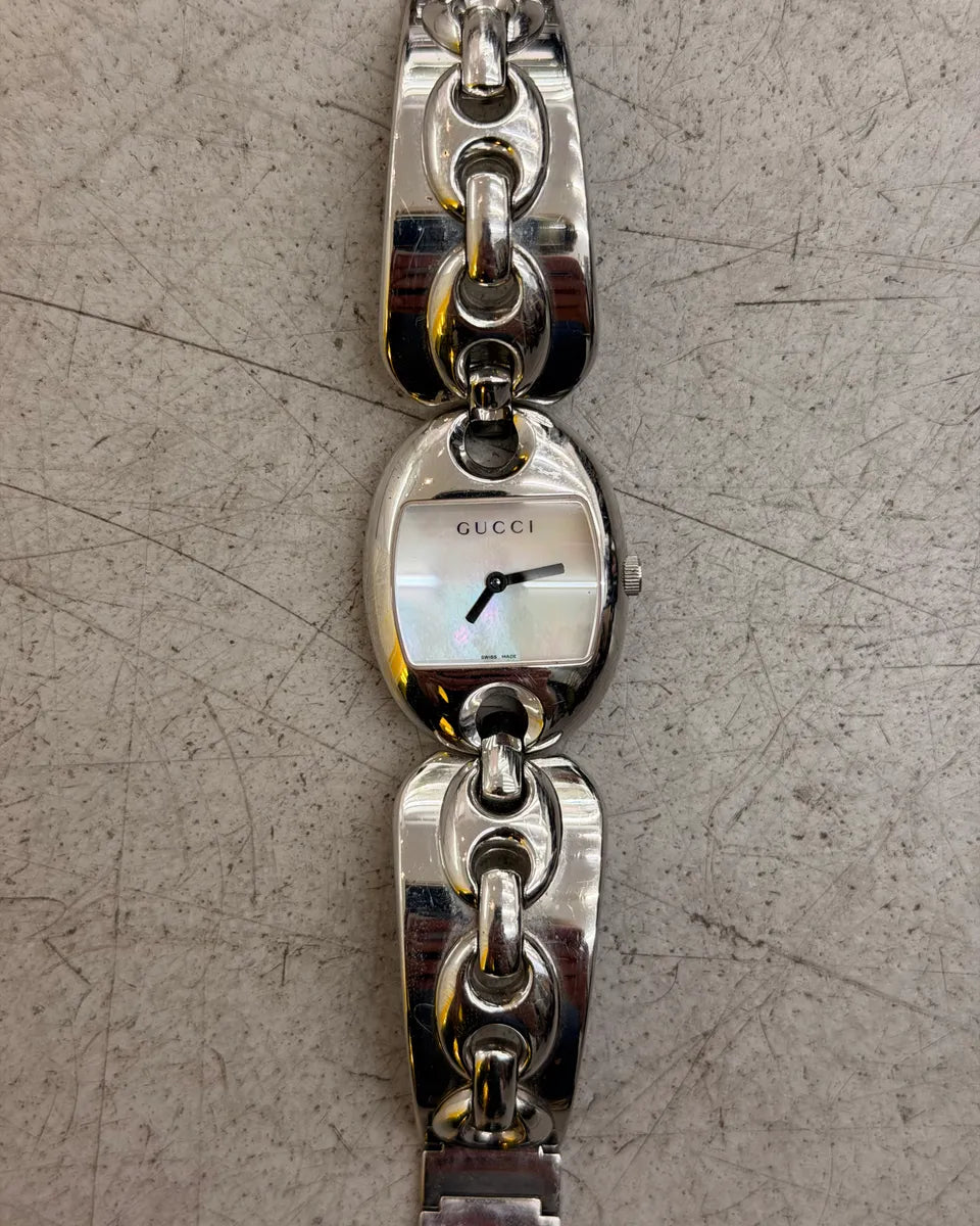 2000s Gucci Silver Stainless Steel Chain Link Watch XRWYyef 5