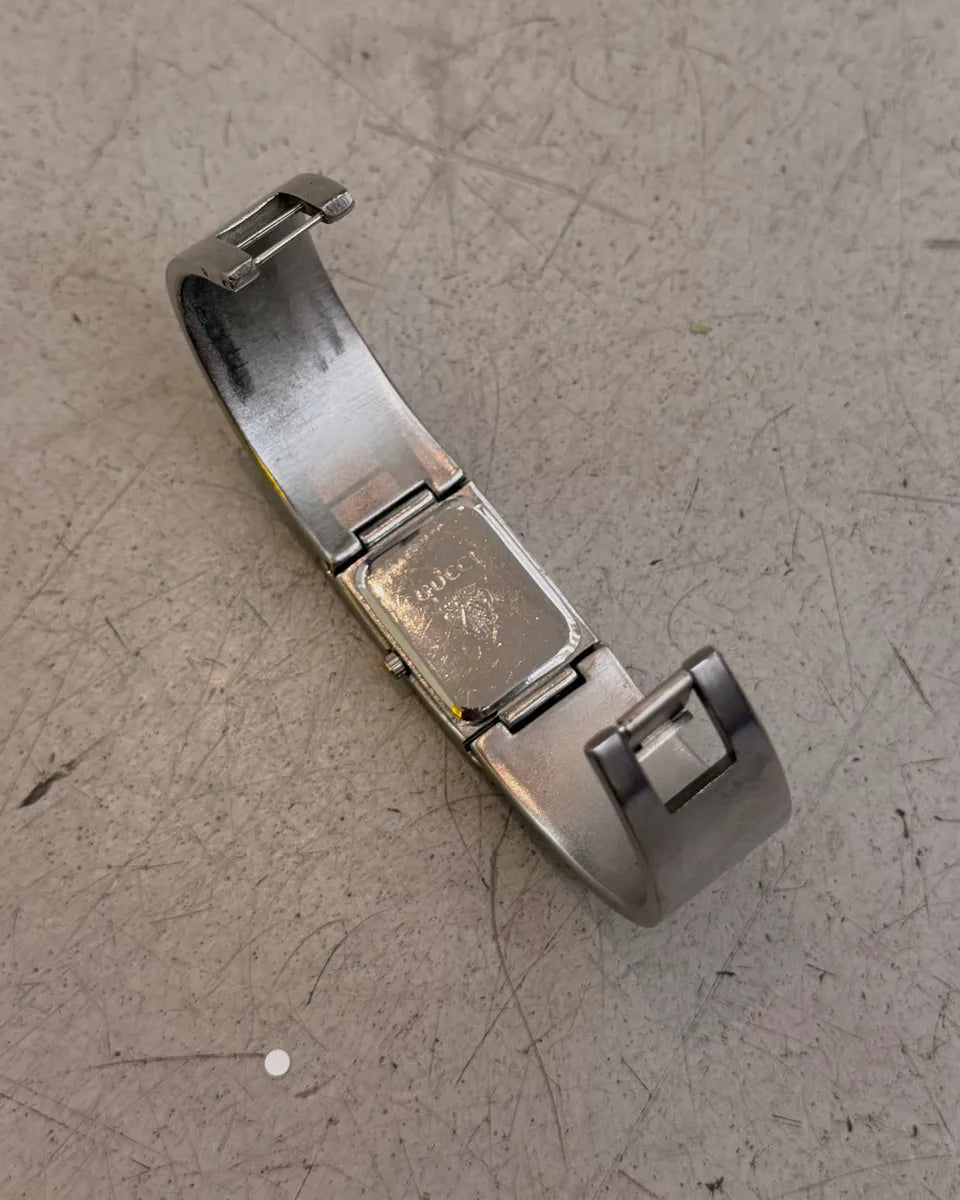 2000s Gucci Silver Stainless Steel Logo Watch QxOOgun 3