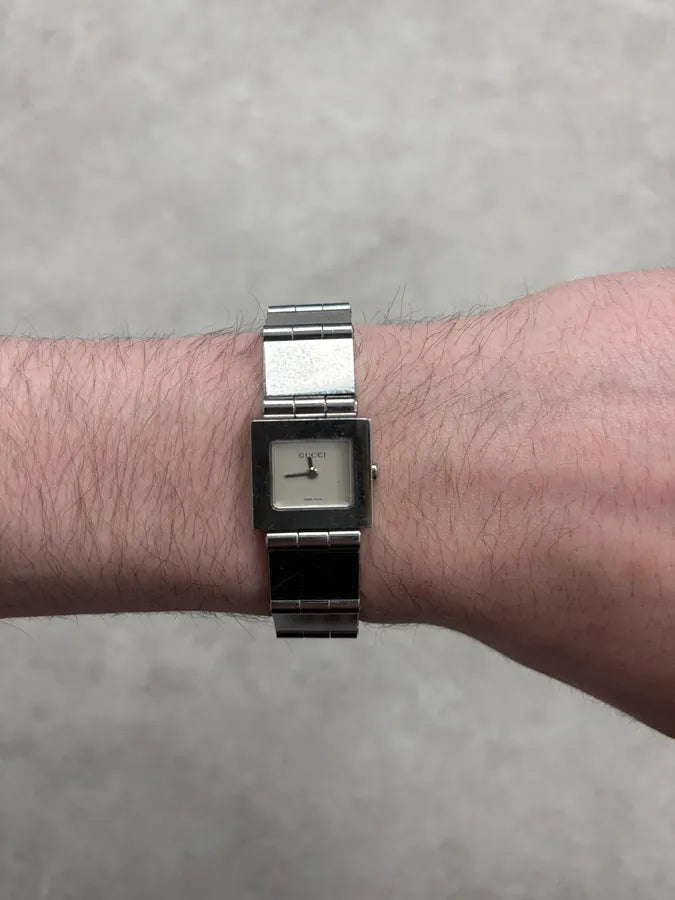 2000s Gucci Square Minimalist Watch tMohlFb 2
