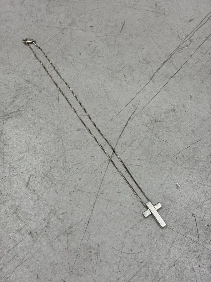 2000s Gucci Sterling Silver Cross Necklace by Tom Ford IxFswWH 4