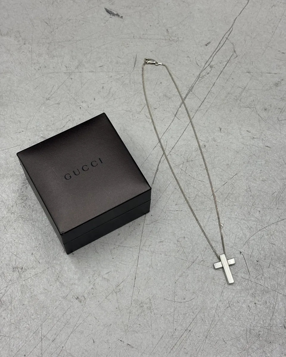 2000s Gucci Sterling Silver Cross Necklace by Tom Ford IxFswWH 2