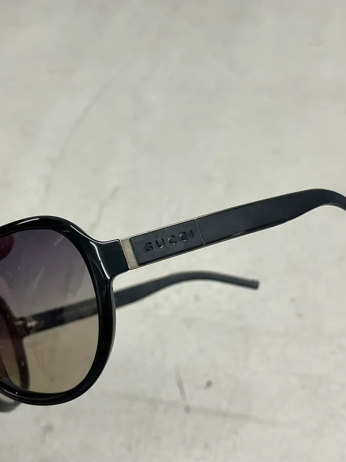 2000s Gucci Black Aviator Sunglasses MiwpAuT 10