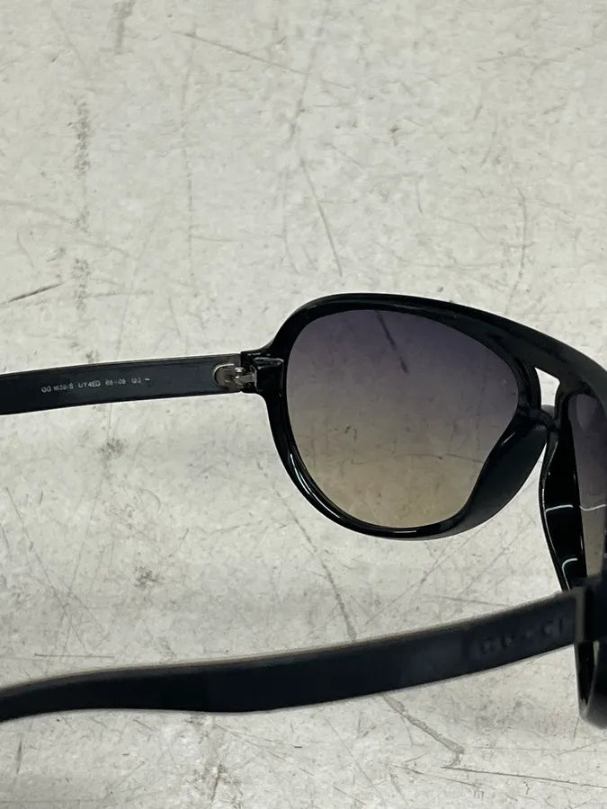 2000s Gucci Black Aviator Sunglasses MiwpAuT 9