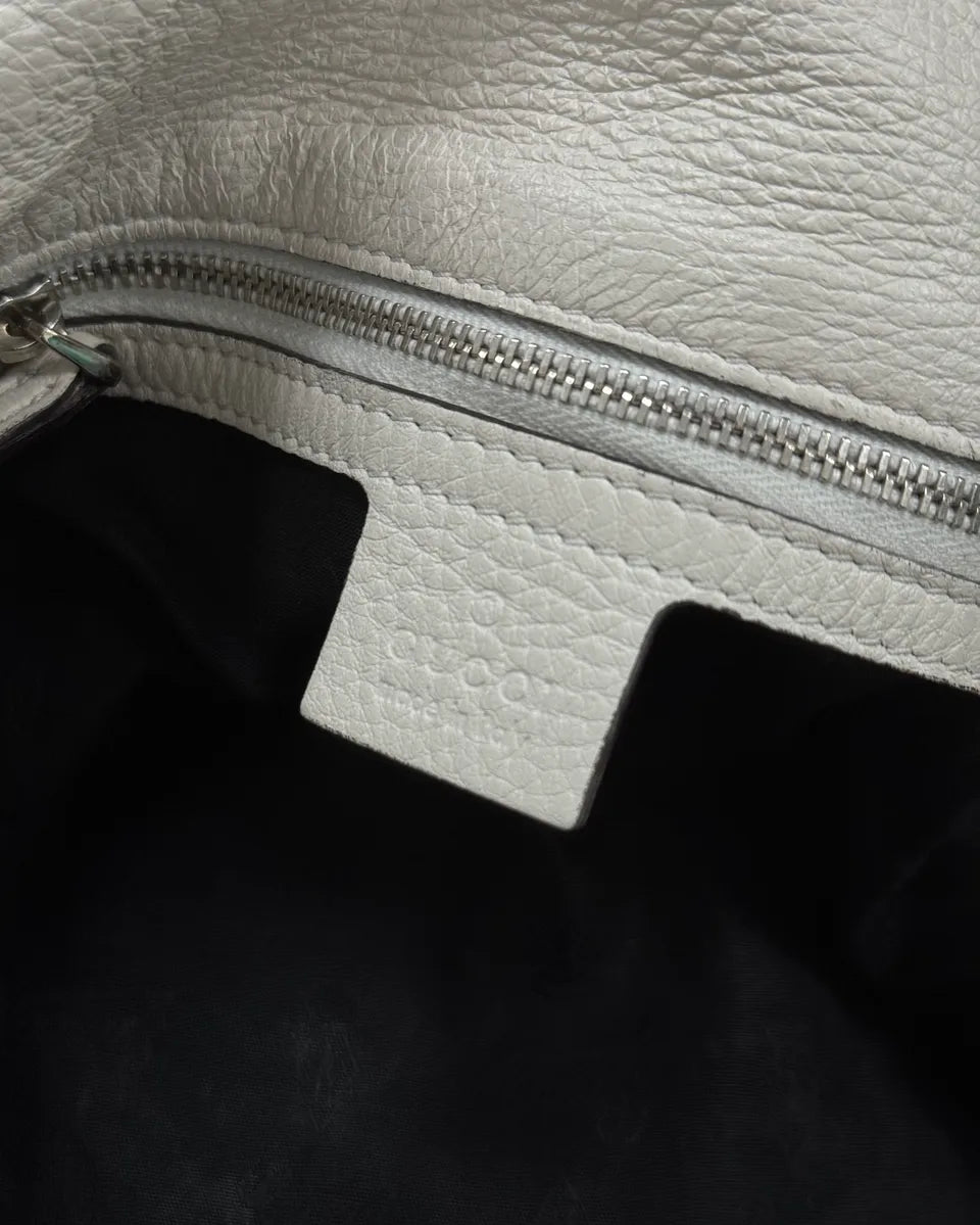 2000s Gucci White Leather Bamboo Claps Handle Bag  WfALTfl 12
