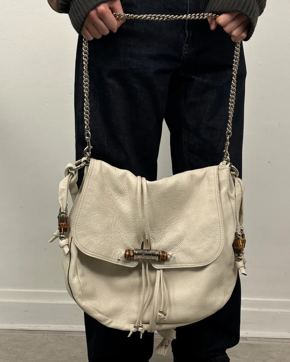 2000s Gucci White Leather Bamboo Claps Handle Bag  WfALTfl 2