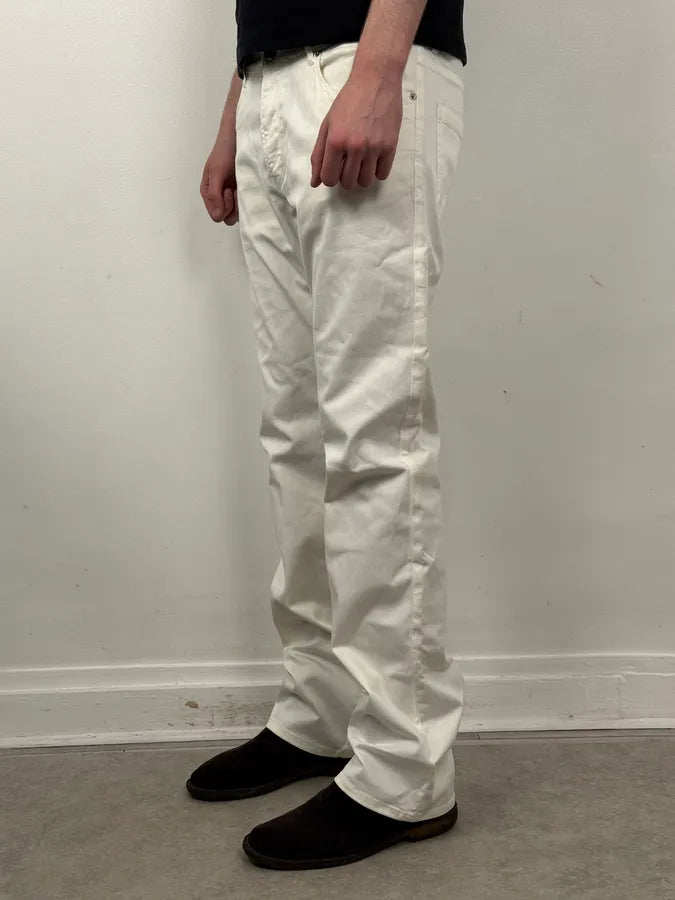 2000s Gucci White Minimalist Denim Jeans QnVeHBS 1