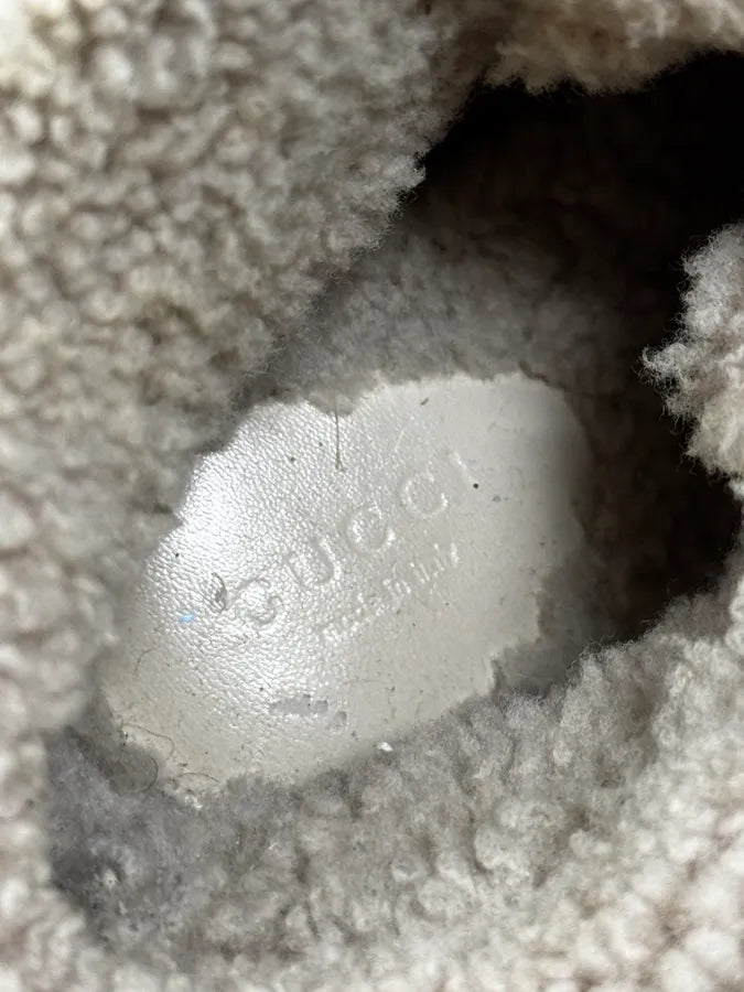 2000s Gucci White Shearling Italian Sneakers NtXSwnG 5