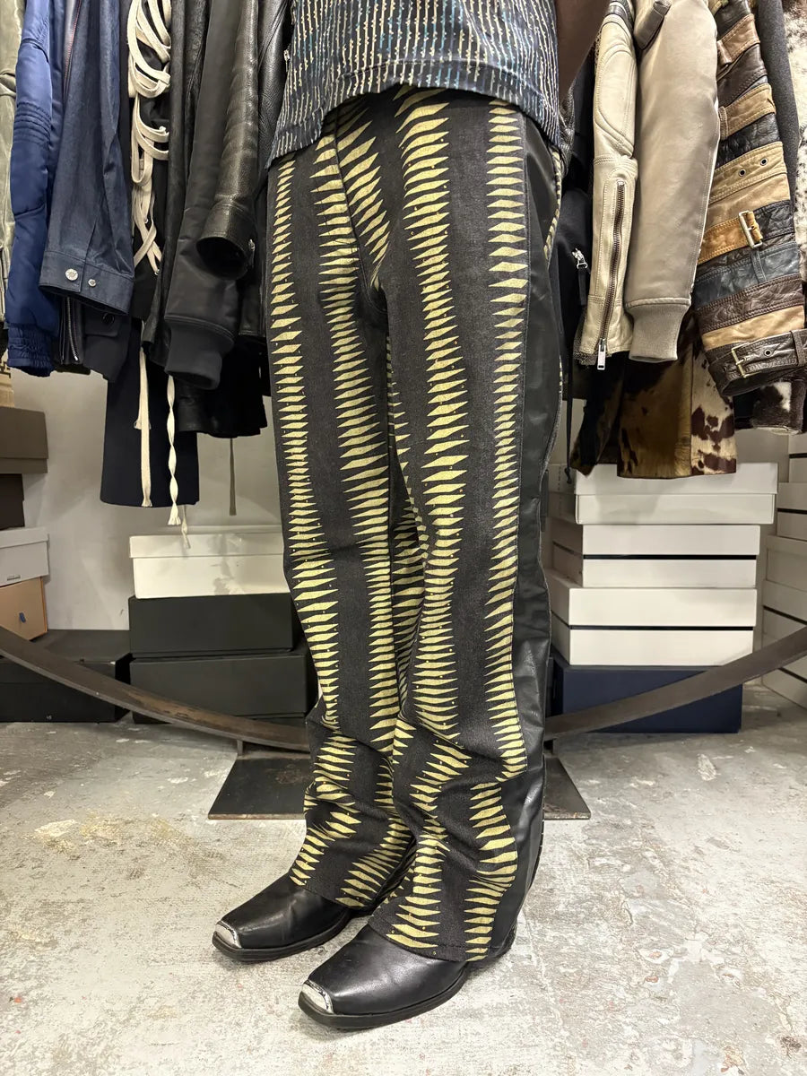 2000s Iceberg Black & Yellow Striped Irregular Faux Leather Pants FeBEmzk 1