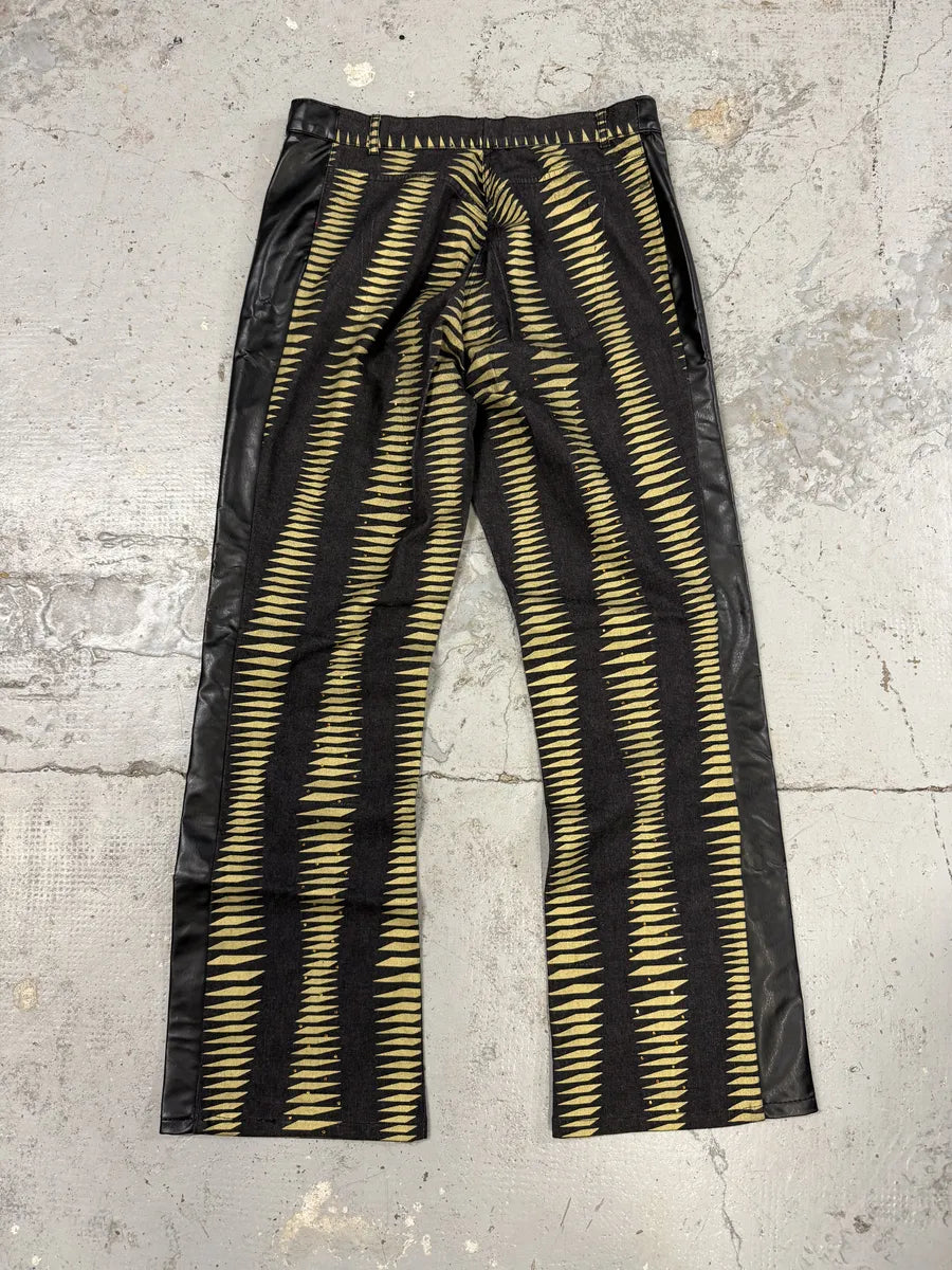 2000s Iceberg Black & Yellow Striped Irregular Faux Leather Pants FeBEmzk 4