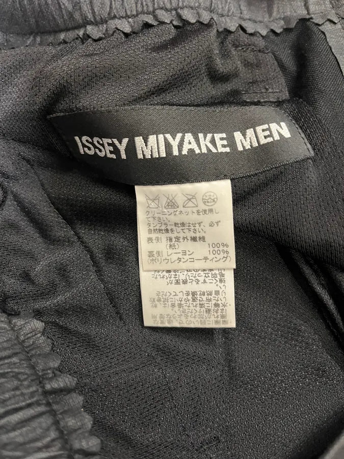2000s Issey Miyake MEN Black Reflective Shorts (S) vChCvlI 6