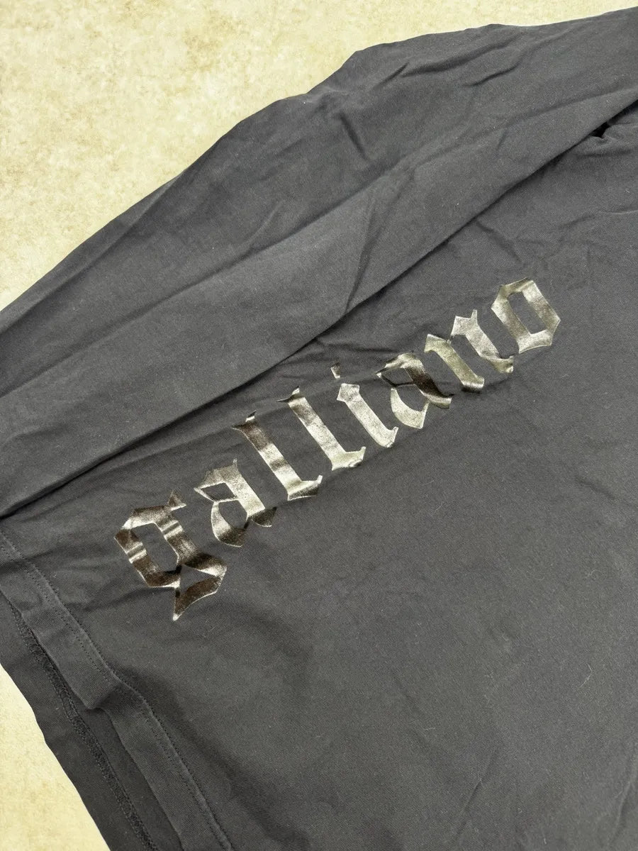 SS2012 John Galliano Black V-Neck Propaganda Longsleeve CADYojV 4