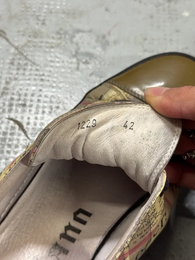 2000s John Galliano Newspapers Sneakers SBLfovZ 6