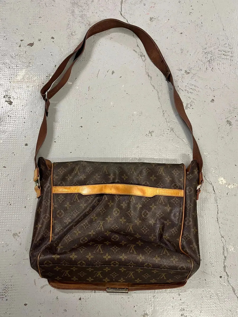 2000s Louis Vuitton Brown Monogram Leather Shoulder Bag ZWTQyfo 3