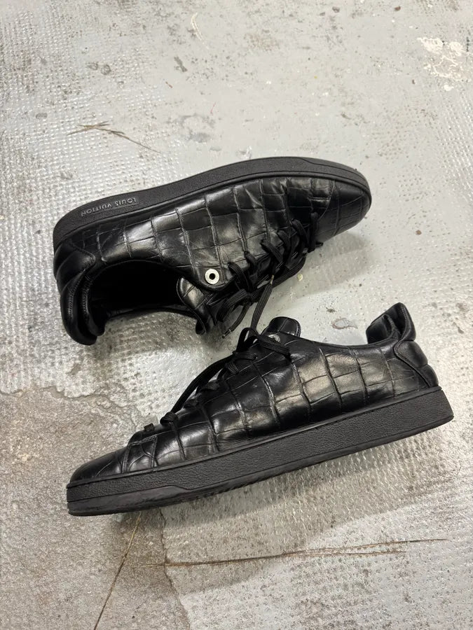 2000s Louis Vuitton Crocodile Embossed Black Leather Low Sneakers lxHaJvq 8