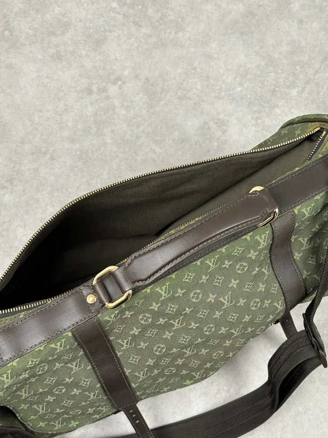 2000s Louis Vuitton Khaki Green Canvas Monogram Messenger Bag  FYXjaOC 15