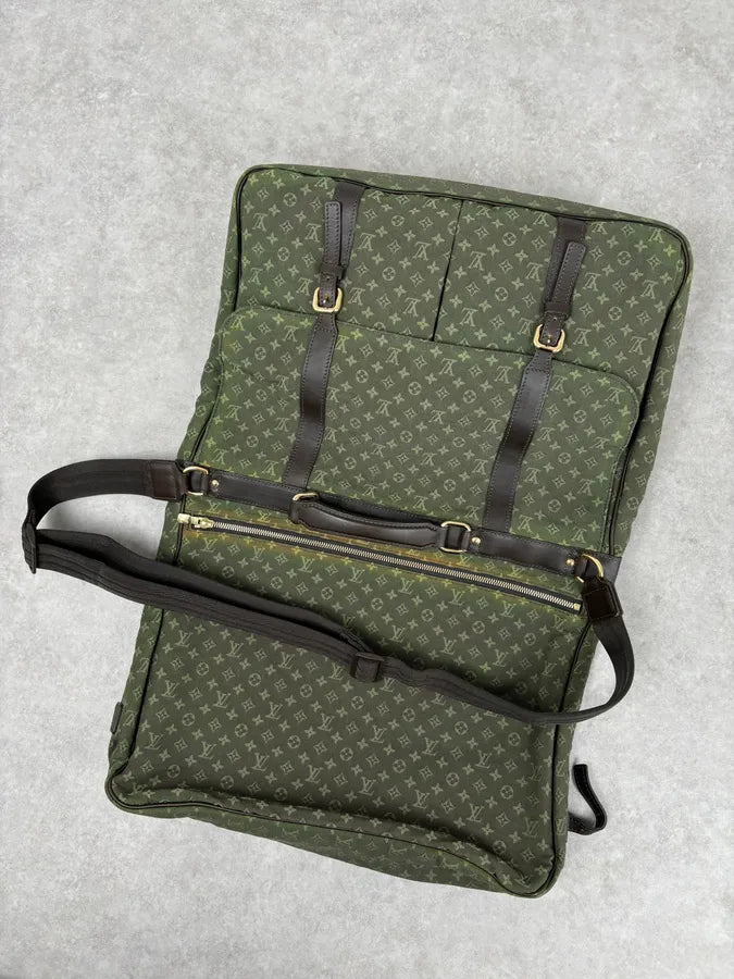 2000s Louis Vuitton Khaki Green Canvas Monogram Messenger Bag  FYXjaOC 12