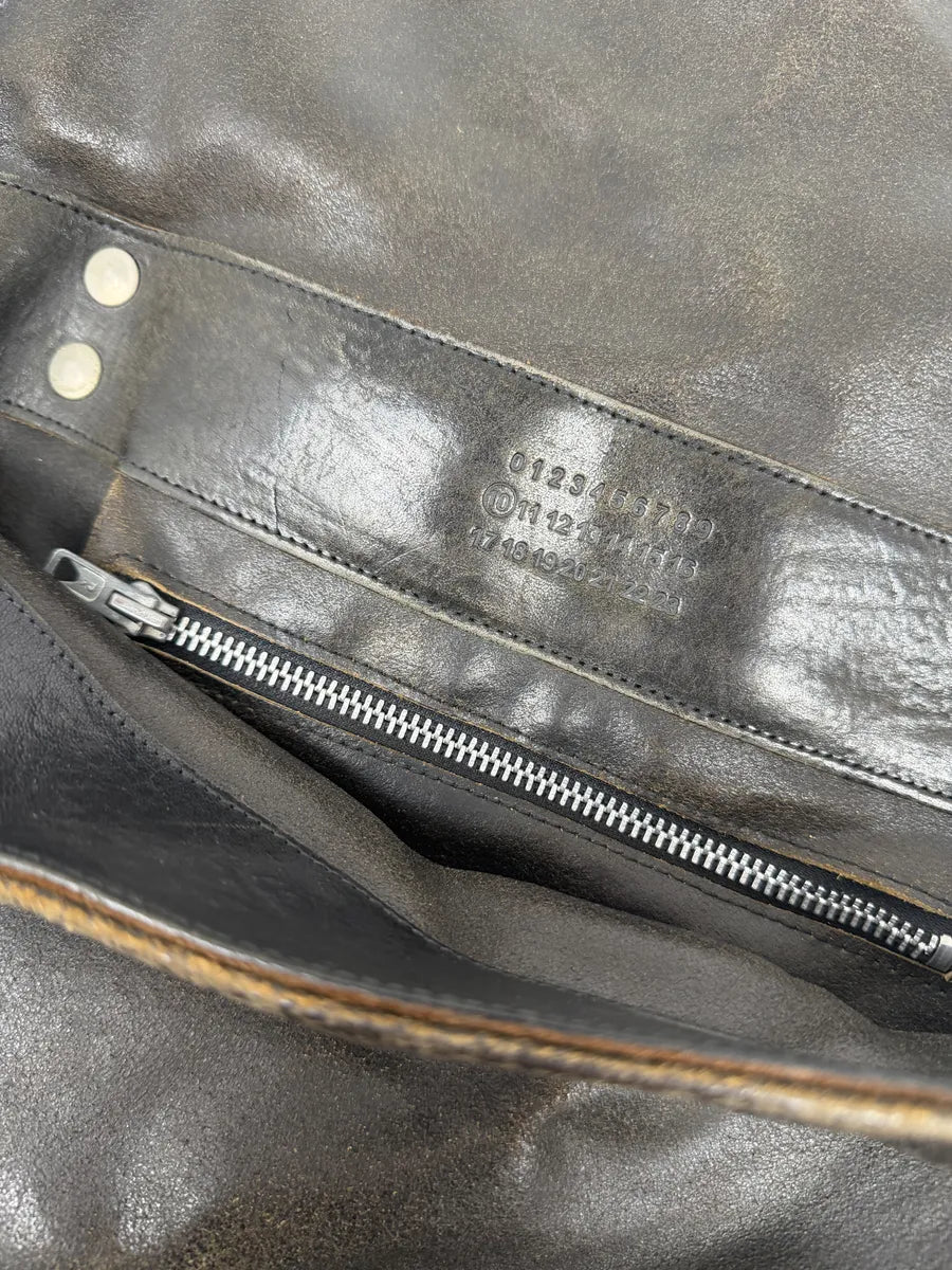 2000s Maison Martin Margiela Brown Eroded Leather Shoulder Bag pPgRhGf 6