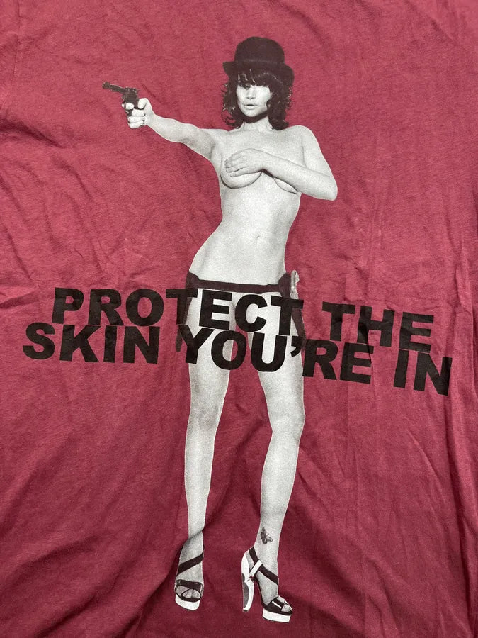 AW2010 Marc Jacobs Burgundy Protect Your Skin Women Naked T-Shirt YajeyEW 6