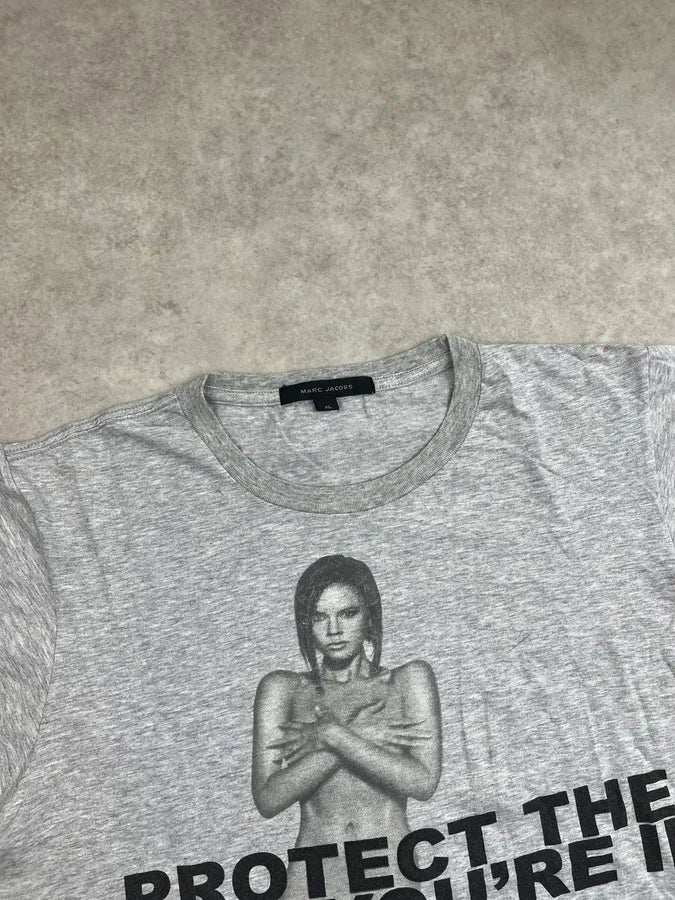 Marc Jacobs Protect Your Skin Grey Naked Greatings Campaign T-Shirt hXkauqZ 4
