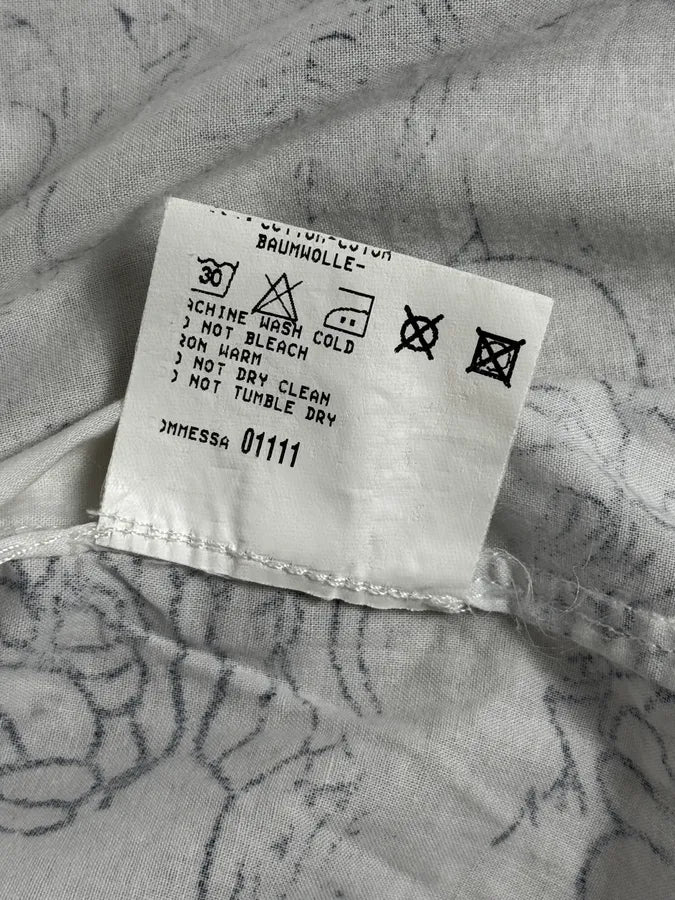 2000s Marithé + François Girbaud Aged Tattoo White Shirt eMoxTsK 14