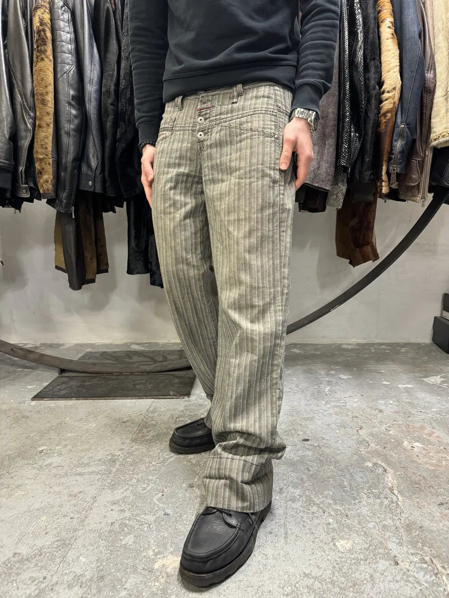 2000s Marithé + François Girbaud Stripped Grey Relaxed Pants (M/L) 4