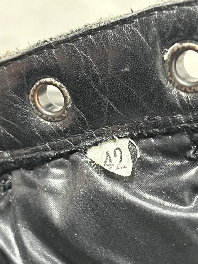 2000s Moncler Black Leather Puffer Boots tZHuqQk 10