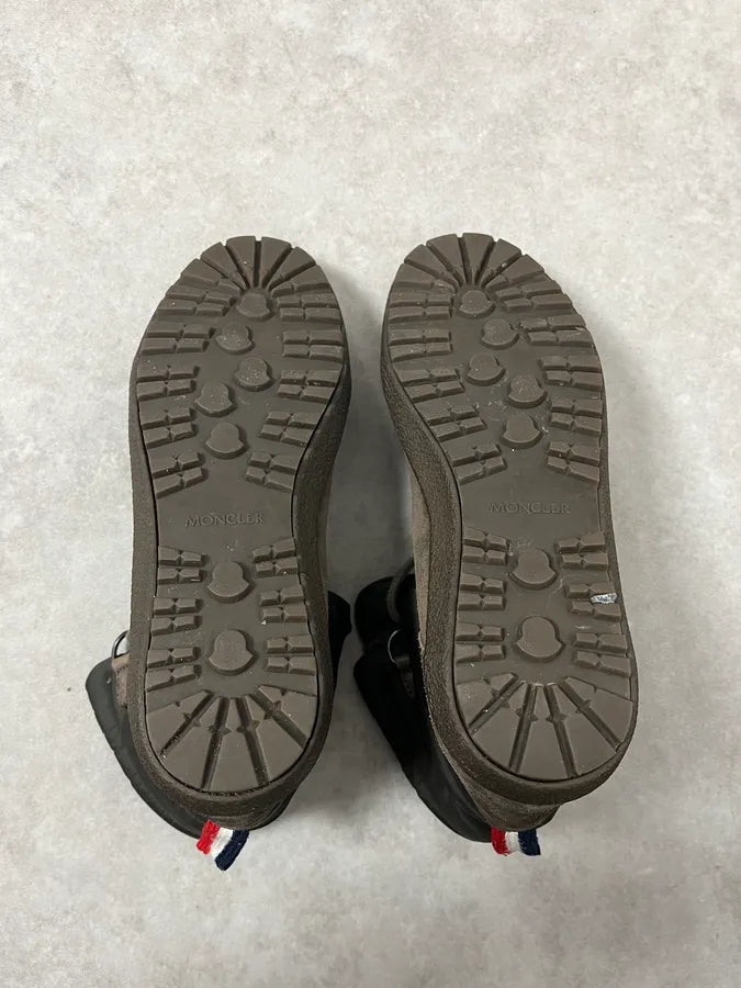 2000s Moncler Khaki Leather Boots BcprHdm 7