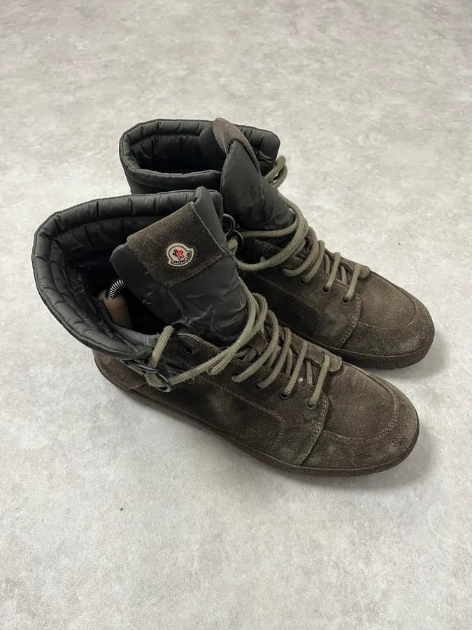 2000s Moncler Khaki Leather Boots BcprHdm 3