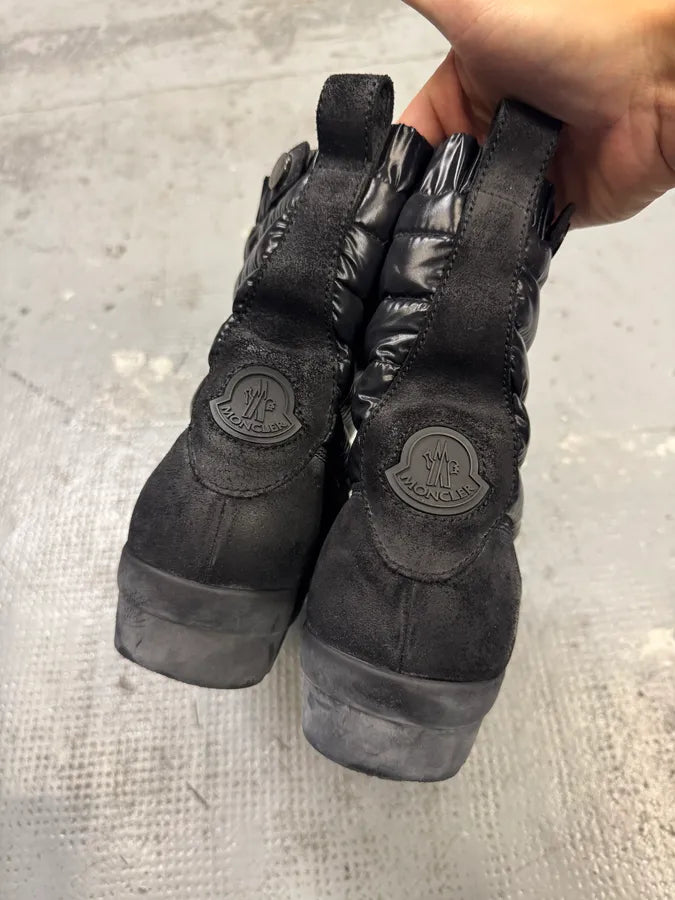 2000s Moncler Puffer Black Leather Boots FnCVYyt 4