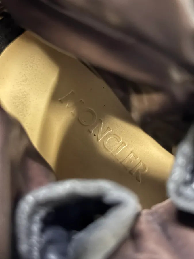 2000s Moncler Puffer Black Leather Boots FnCVYyt 8