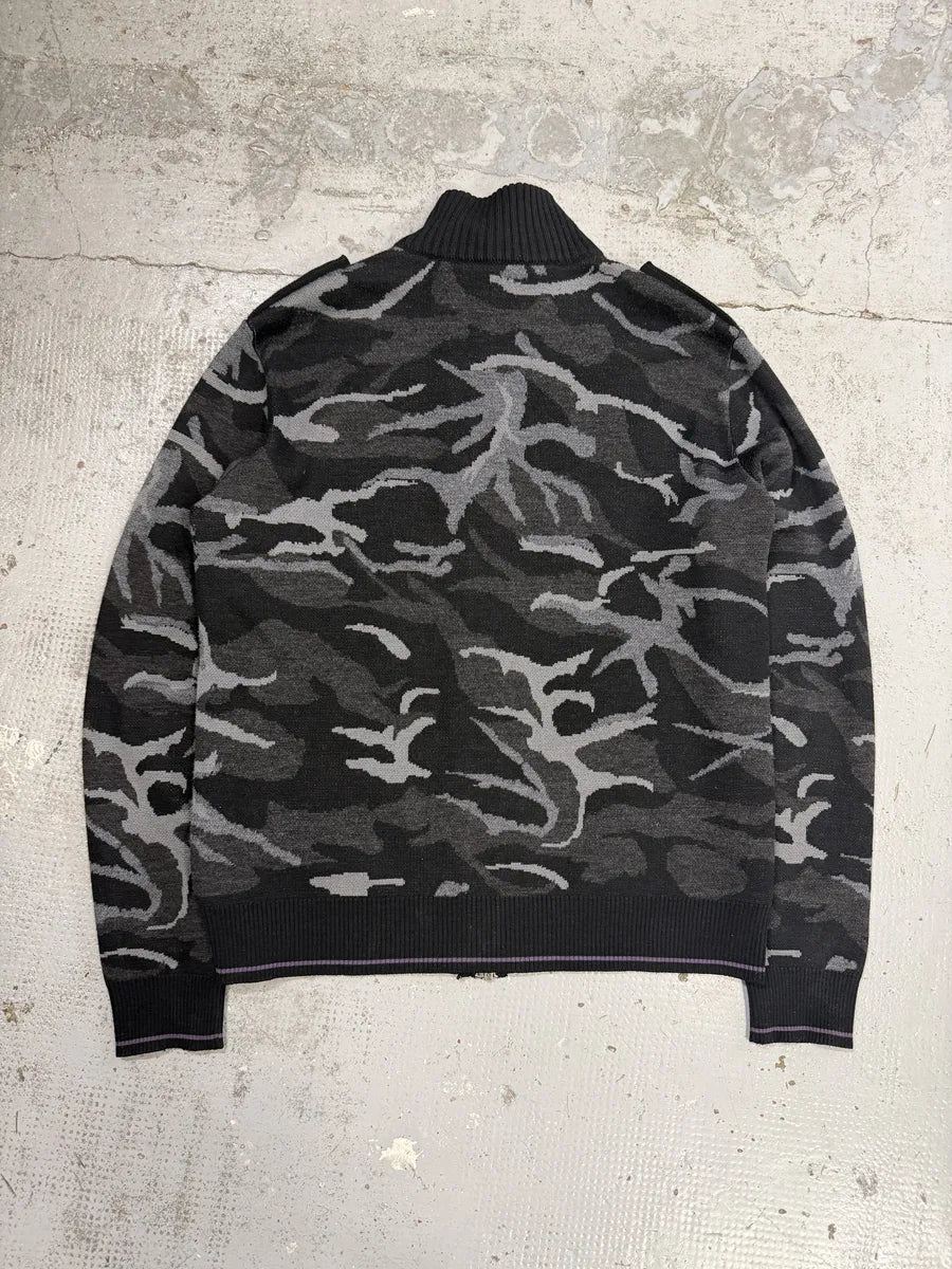 2000s Moschino Black & Camo Zip-up Sweater ATpmimv 1