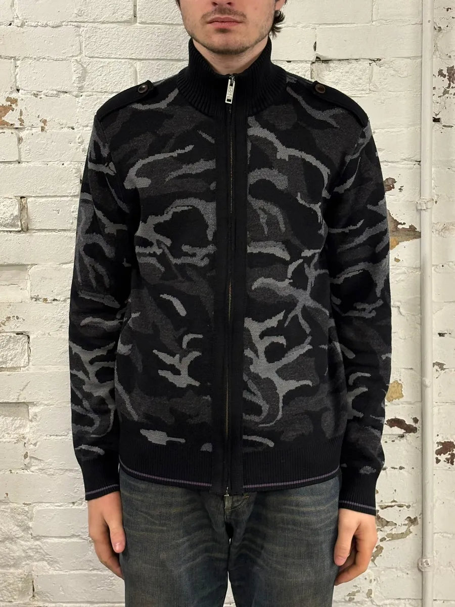 2000s Moschino Black & Camo Zip-up Sweater ATpmimv 2