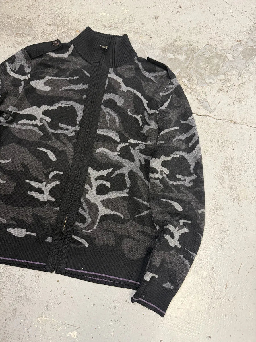 2000s Moschino Black & Camo Zip-up Sweater ATpmimv 4