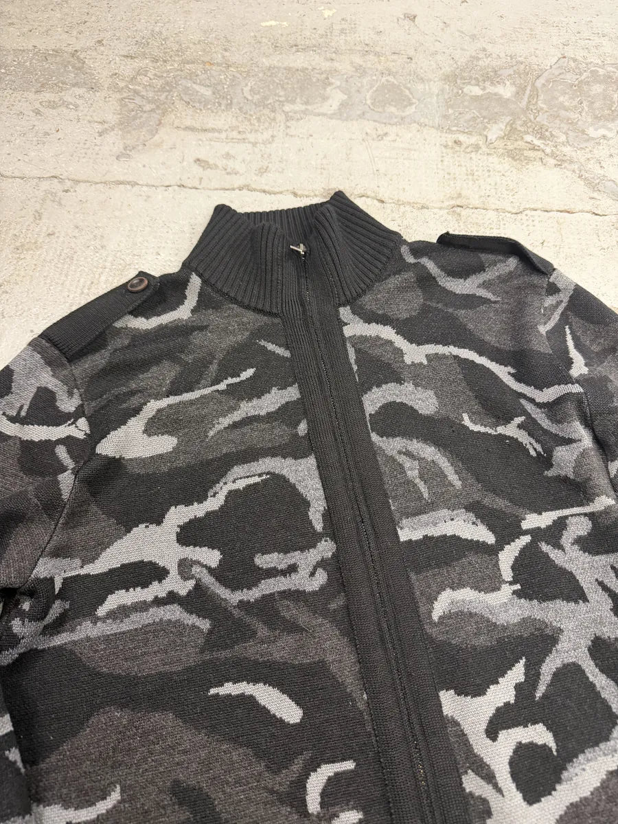 2000s Moschino Black & Camo Zip-up Sweater ATpmimv 9