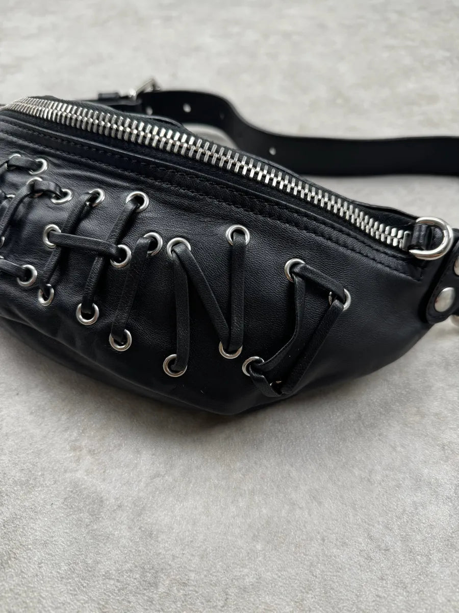 2000s Moschino Black Laced Eyelet Leather Bag hPdqtOF 5
