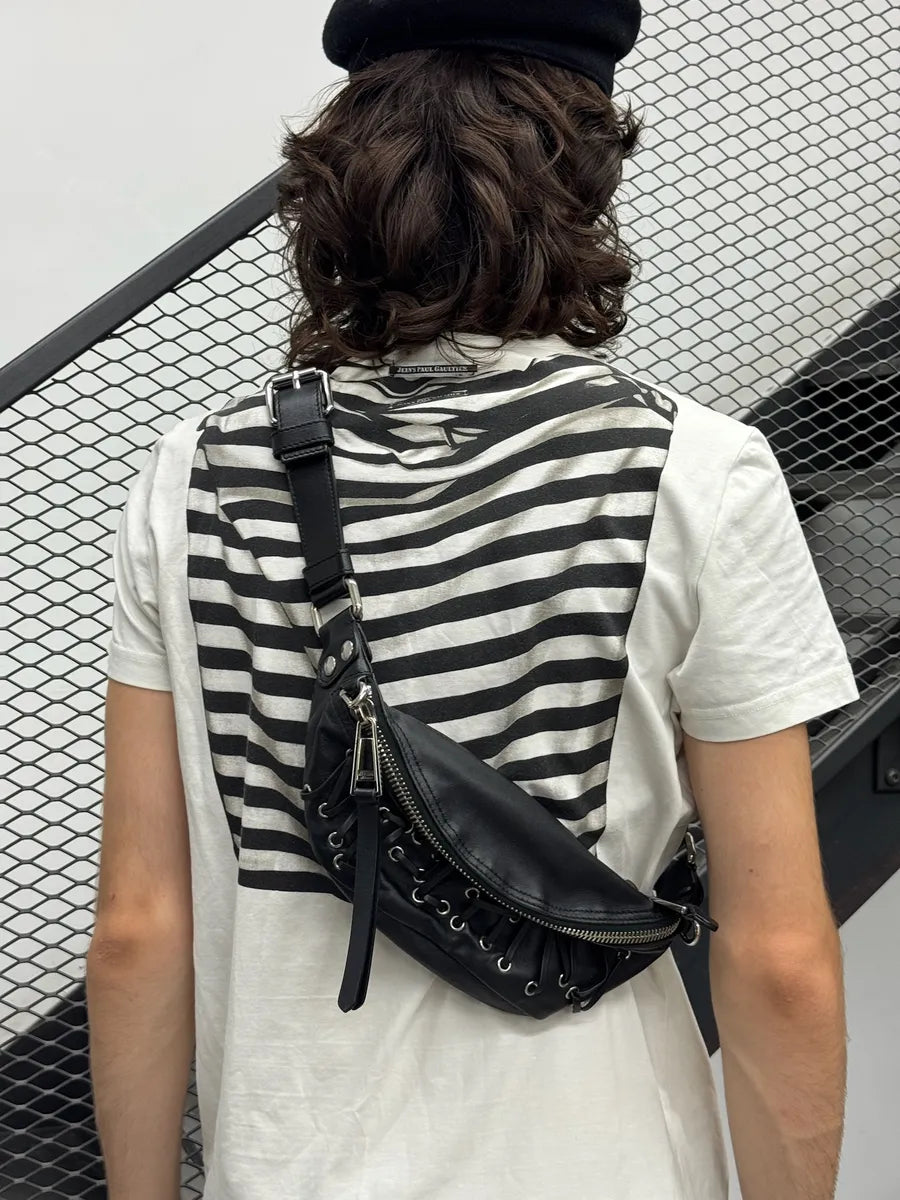2000s Moschino Black Laced Eyelet Leather Bag hPdqtOF 1