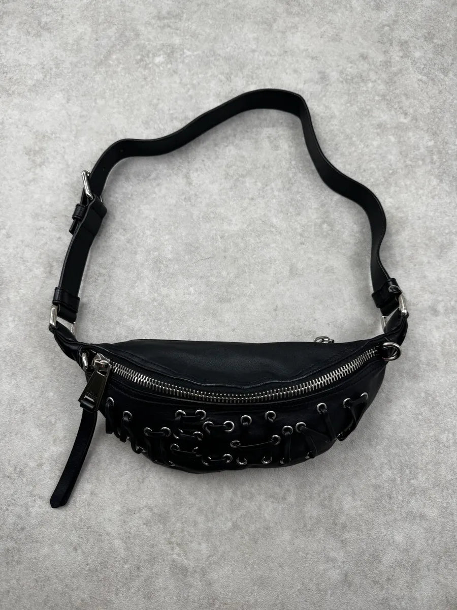 2000s Moschino Black Laced Eyelet Leather Bag hPdqtOF 0