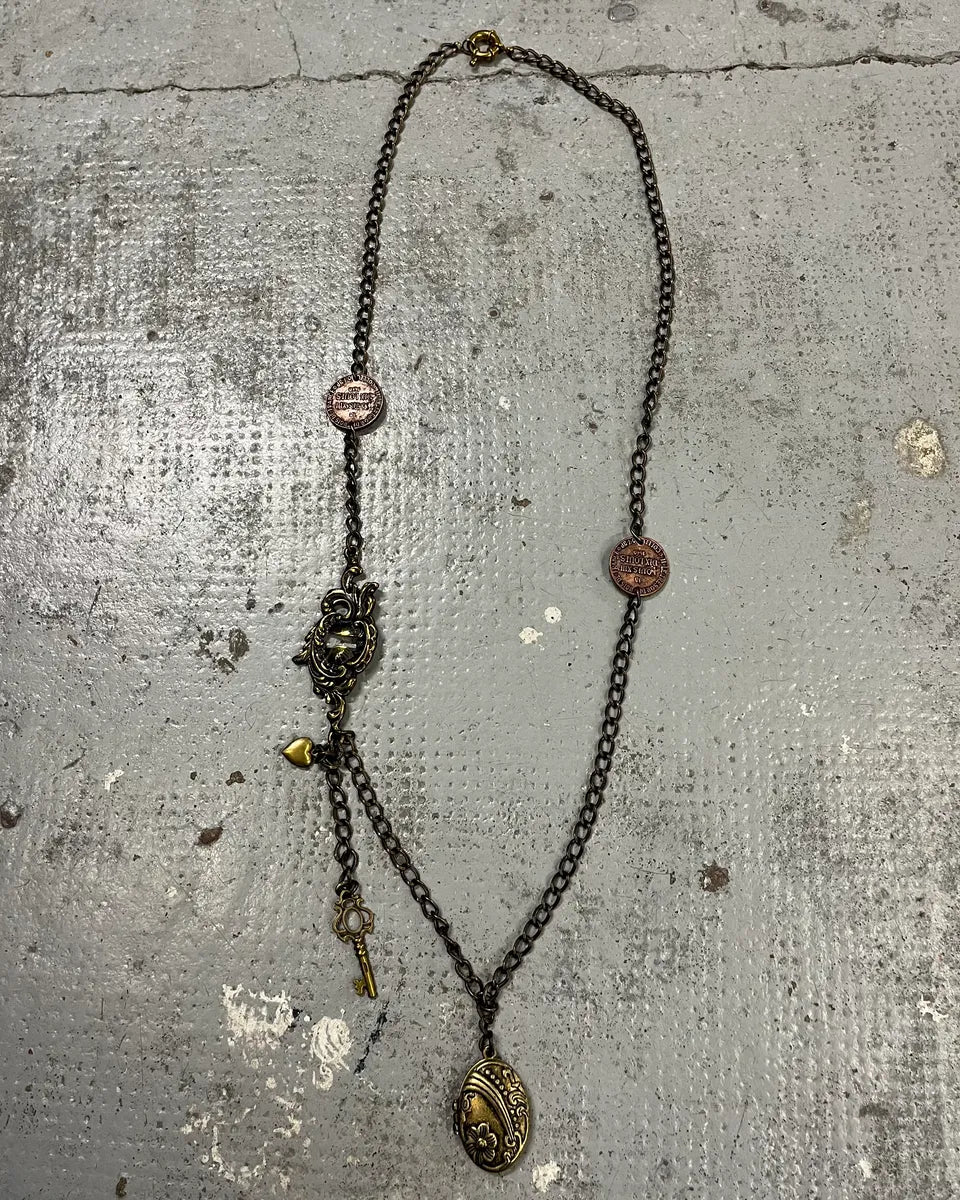 2000s Moschino Gold Metal Lock Charm Chain Necklace NhVDtMl 1
