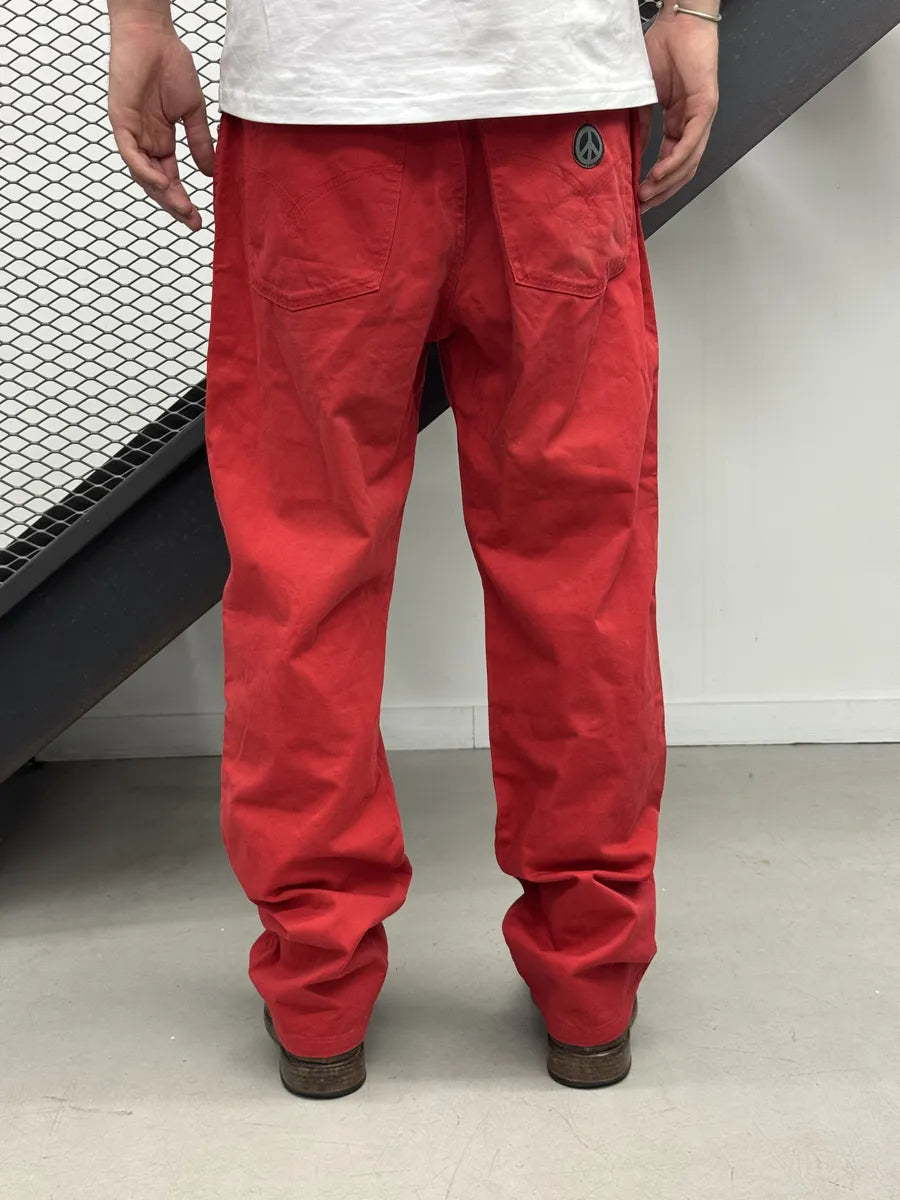 2000s Moschino Red Denim Straight-Leg Jeans nLGRRfs 1