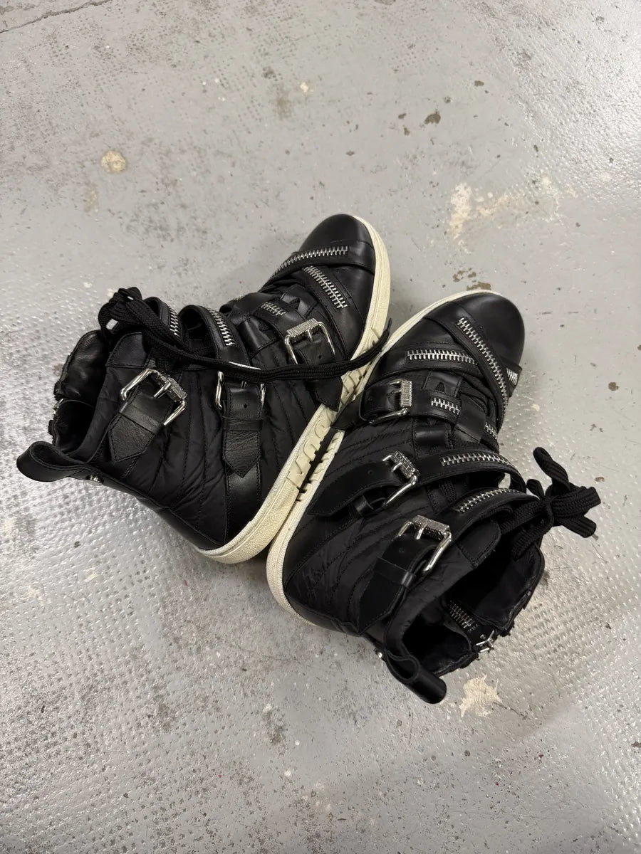 2000s Moschino Straps Zip Leather High Top Sneakers XlqKgnS 2